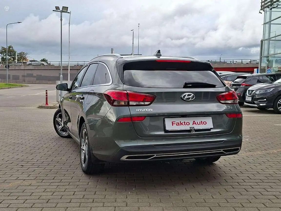 HYUNDAI I30
