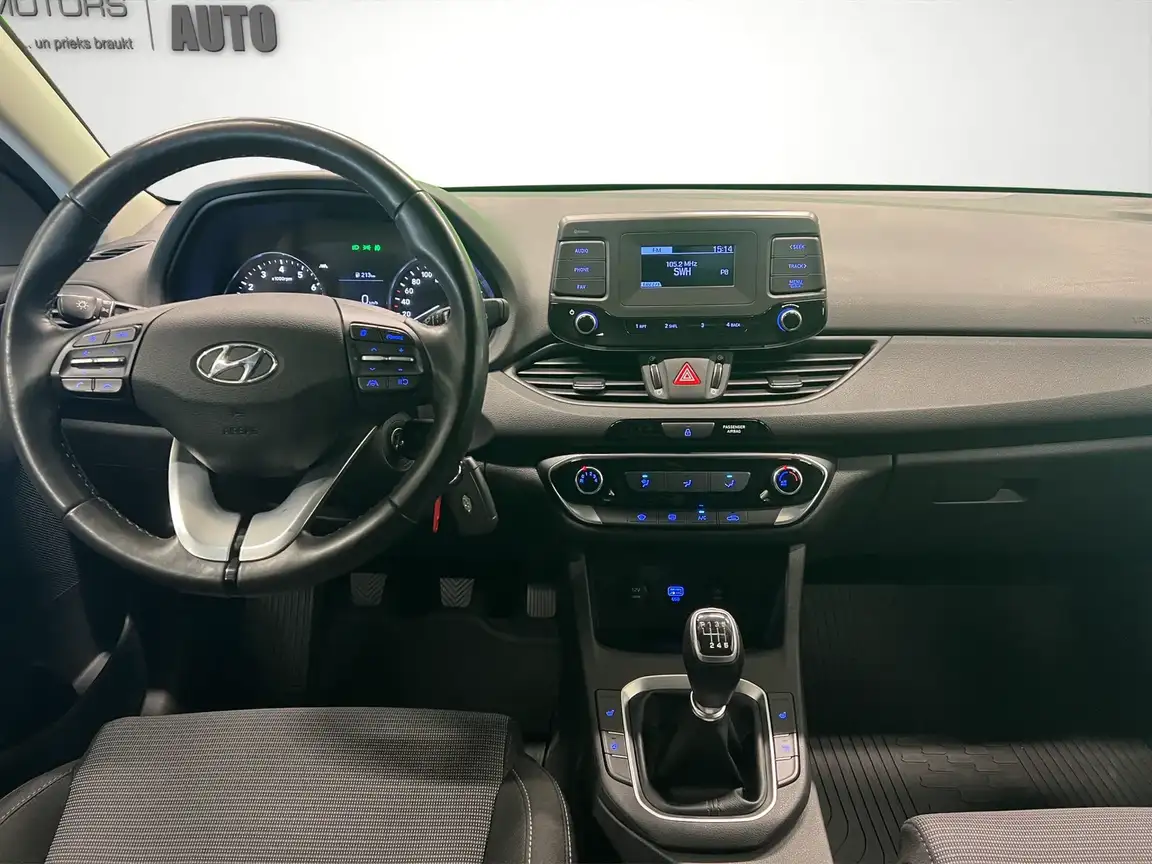 HYUNDAI I30