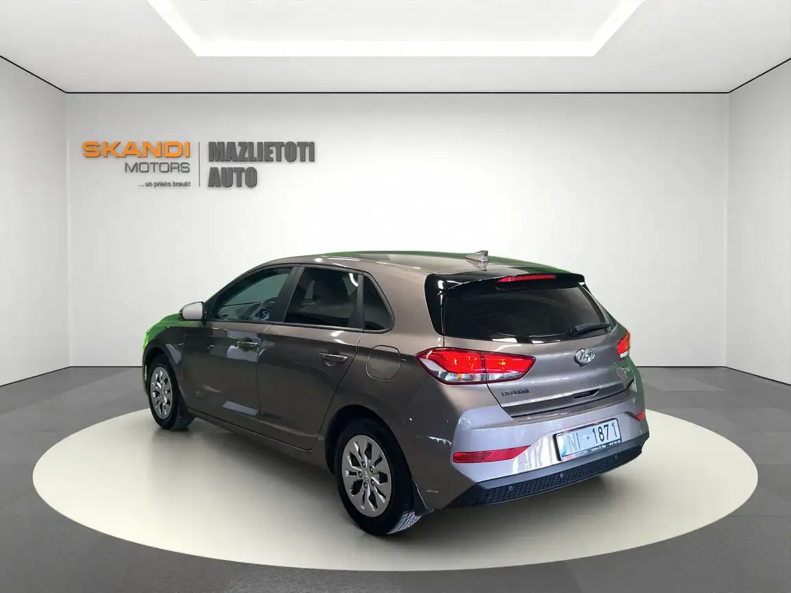 HYUNDAI I30