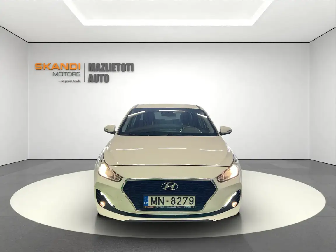 HYUNDAI I30