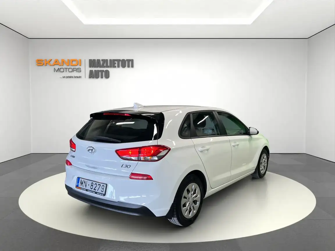 HYUNDAI I30