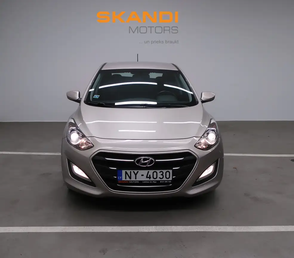 HYUNDAI I30