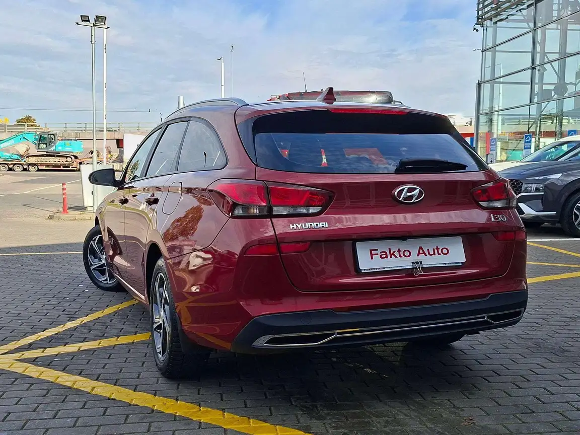 HYUNDAI I30