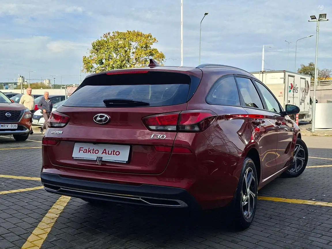 HYUNDAI I30