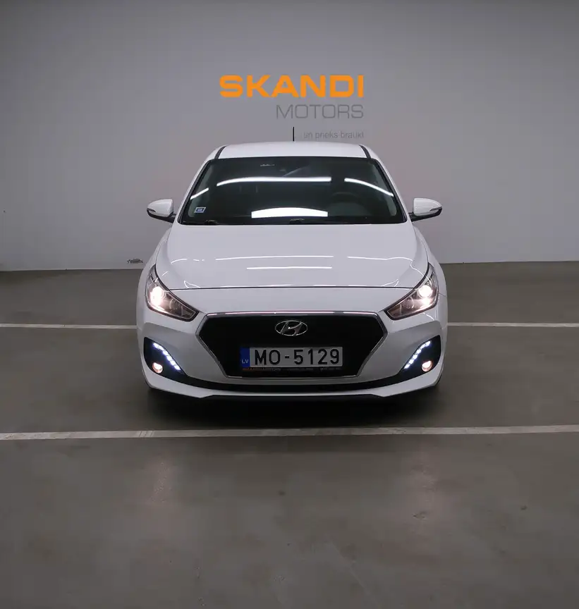 HYUNDAI I30