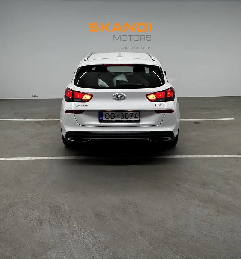 HYUNDAI I30