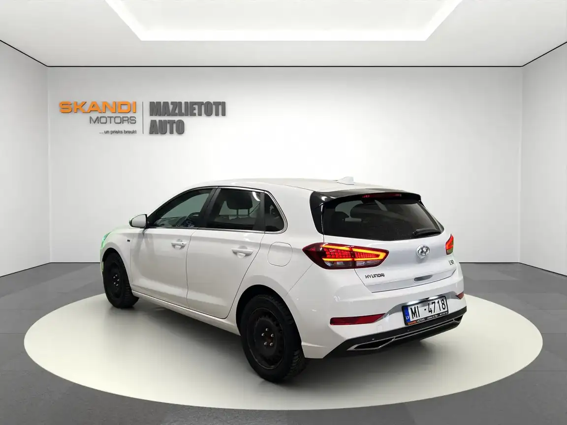 HYUNDAI I30