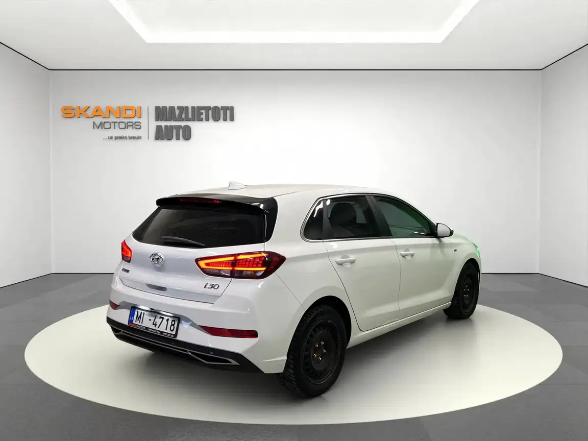 HYUNDAI I30