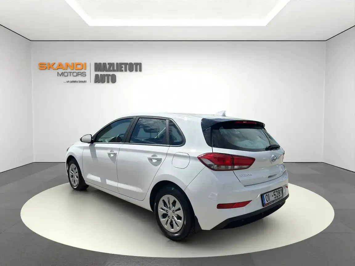 HYUNDAI I30