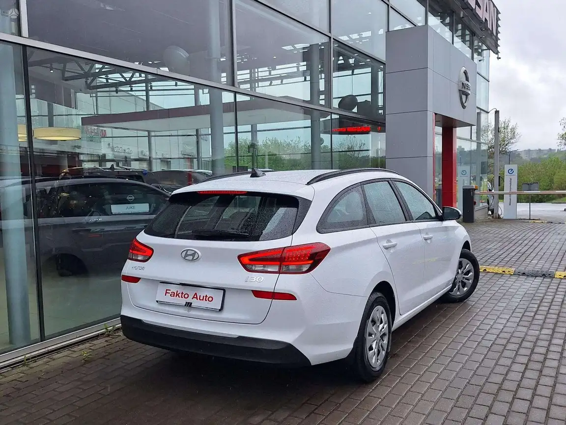 HYUNDAI I30