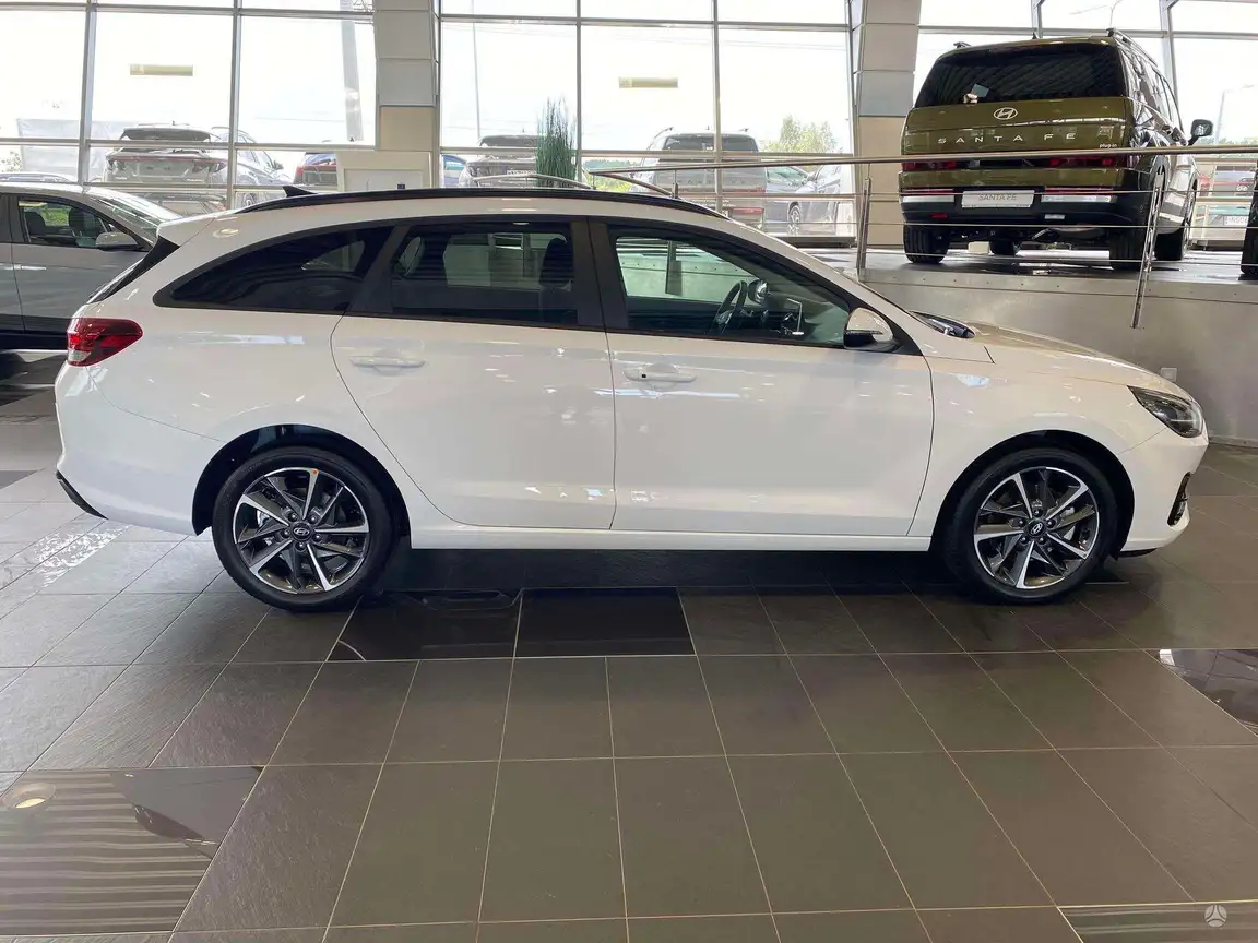 HYUNDAI I30