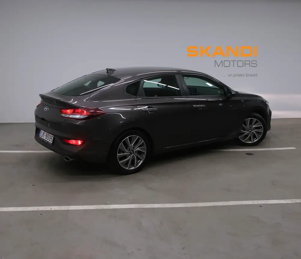 HYUNDAI I30
