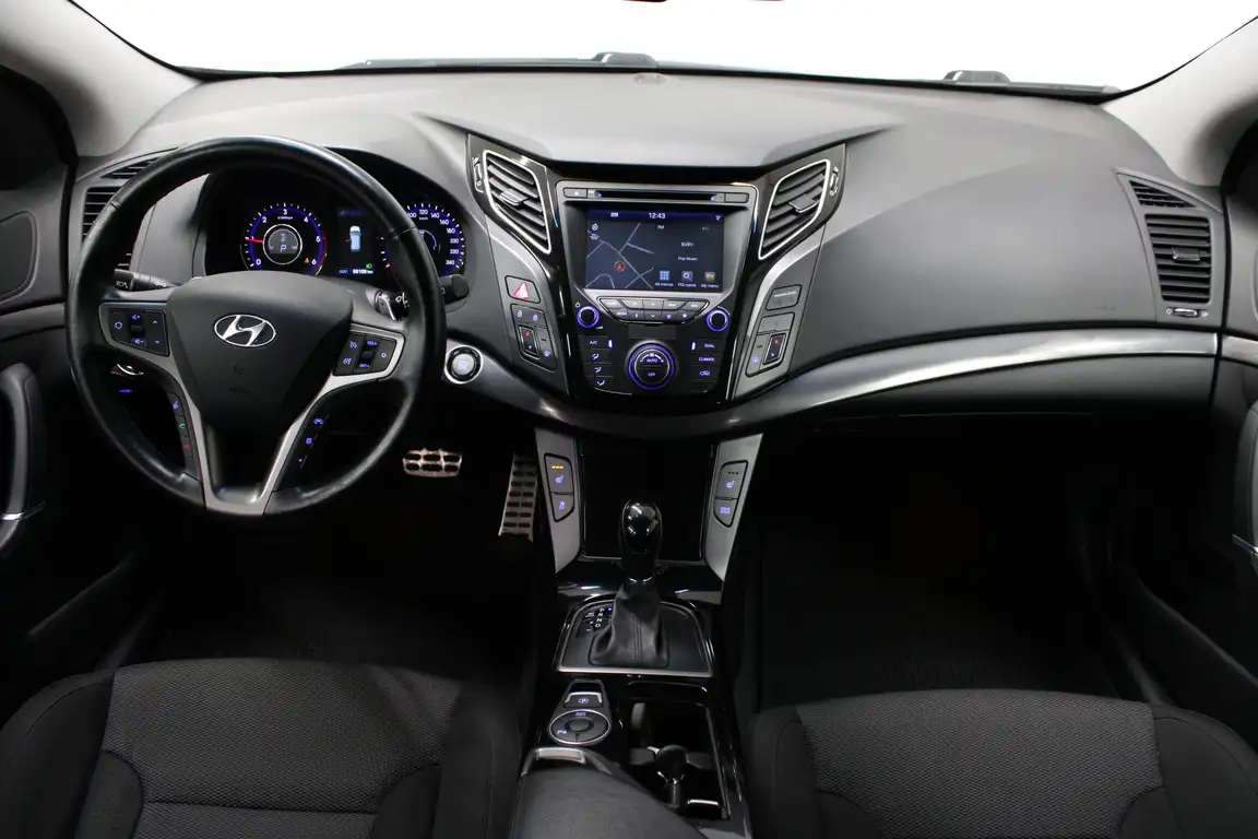 HYUNDAI I40