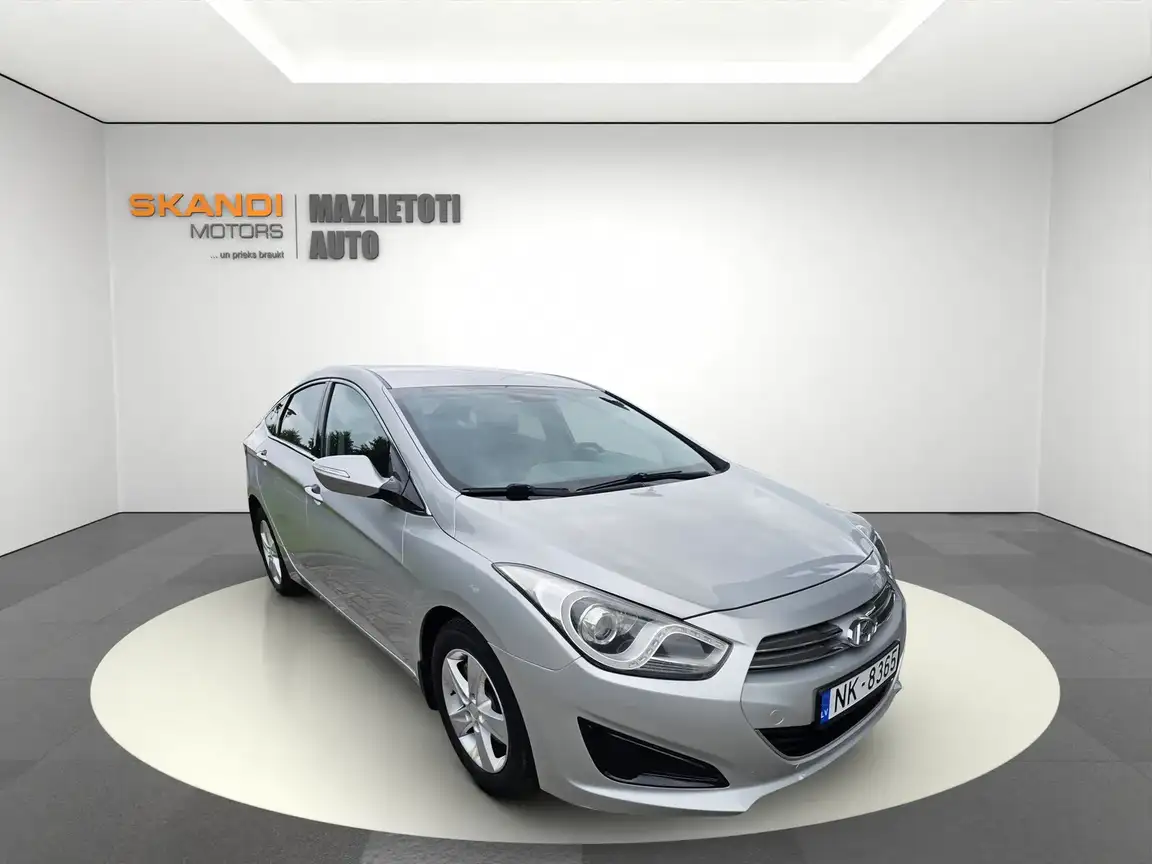 HYUNDAI I40