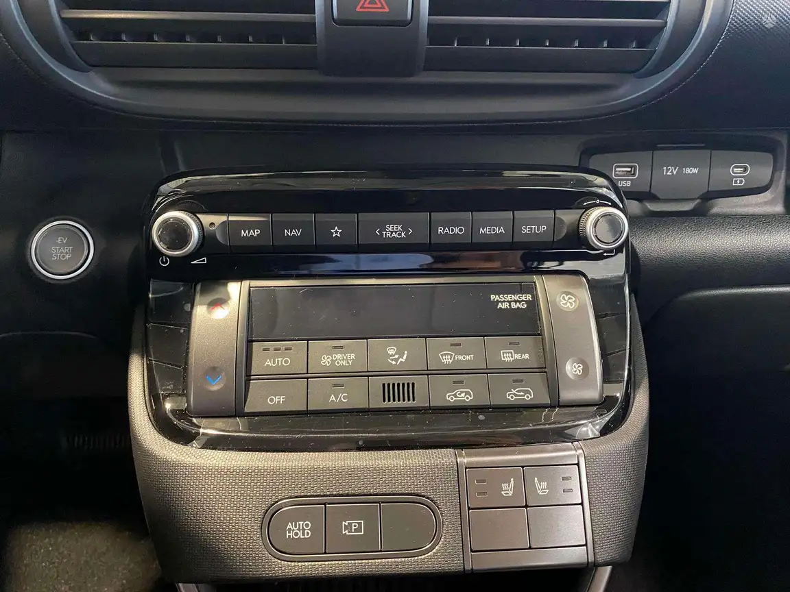 HYUNDAI INSTER