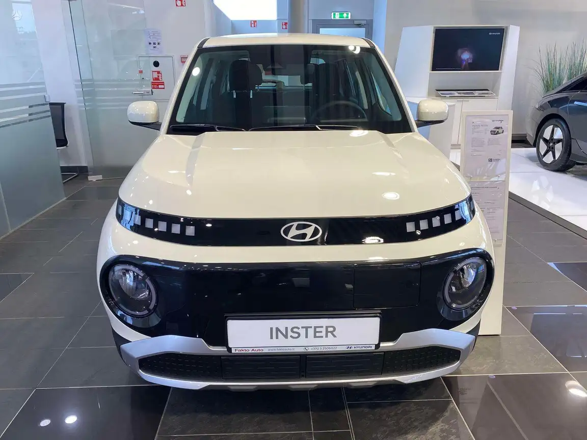 HYUNDAI INSTER