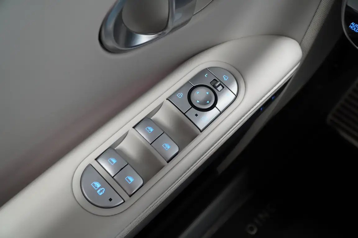 HYUNDAI IONIQ 5