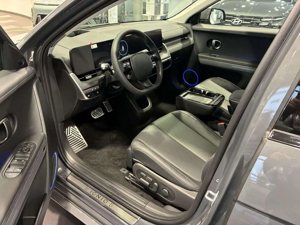 HYUNDAI IONIQ 5