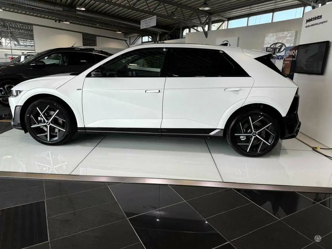 HYUNDAI IONIQ 5