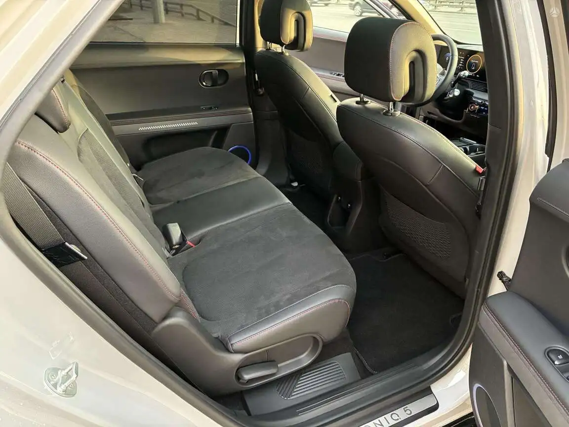 HYUNDAI IONIQ 5