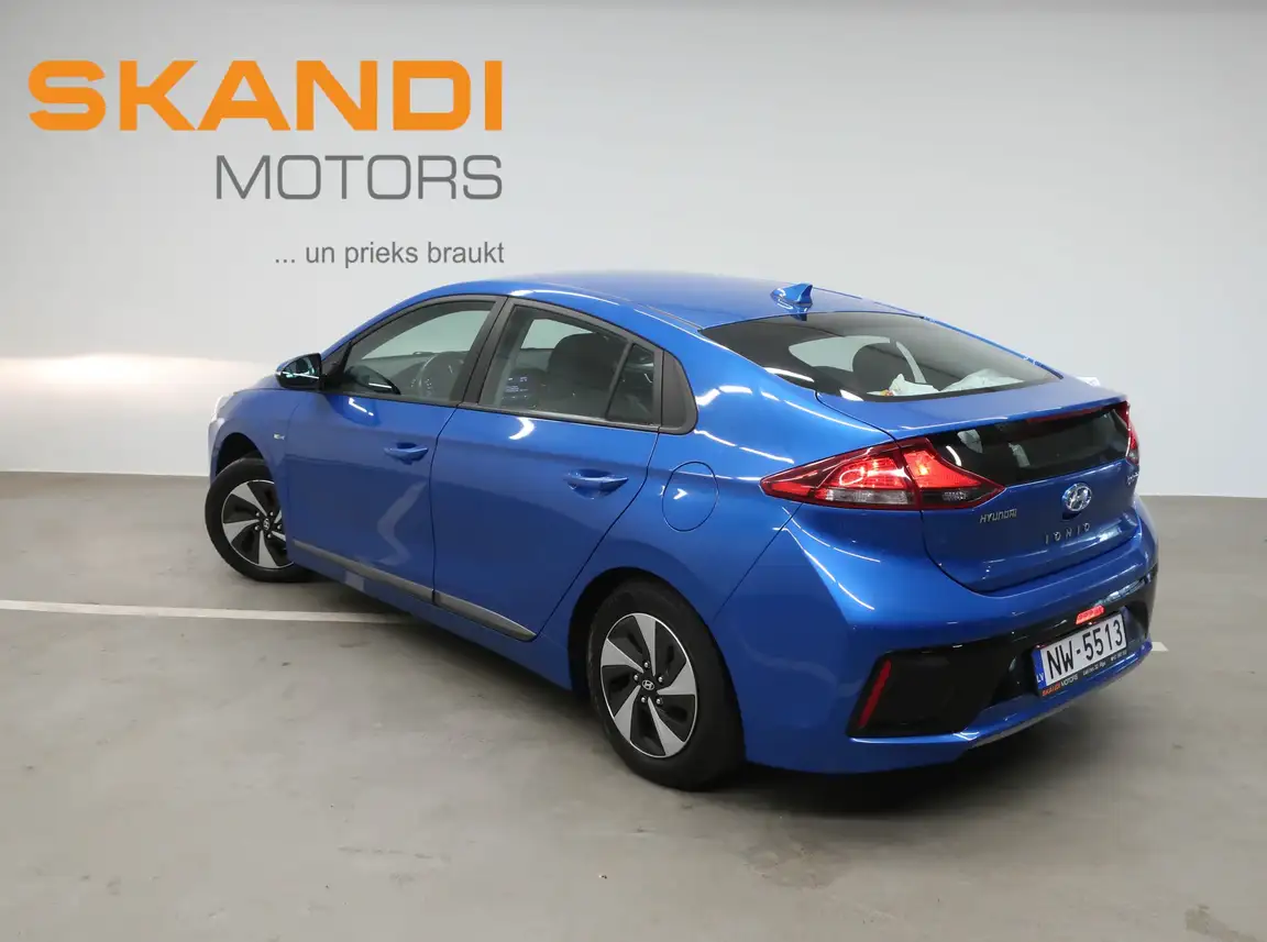 HYUNDAI IONIQ