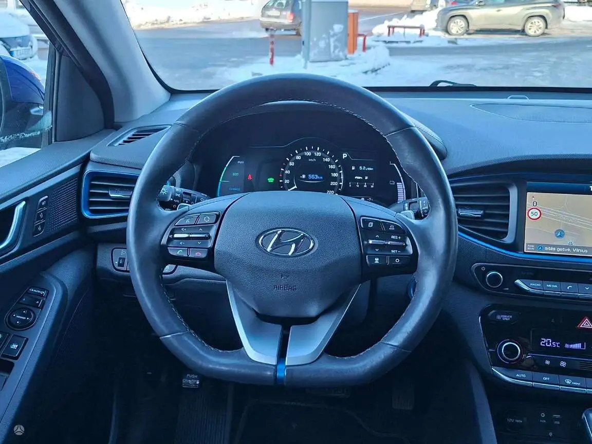 HYUNDAI IONIQ