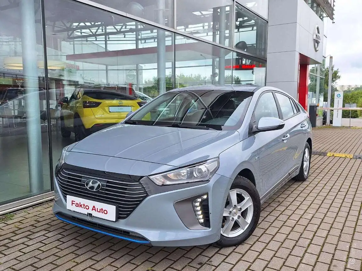 HYUNDAI IONIQ