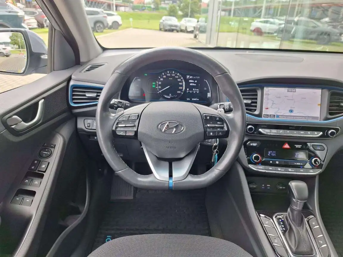HYUNDAI IONIQ