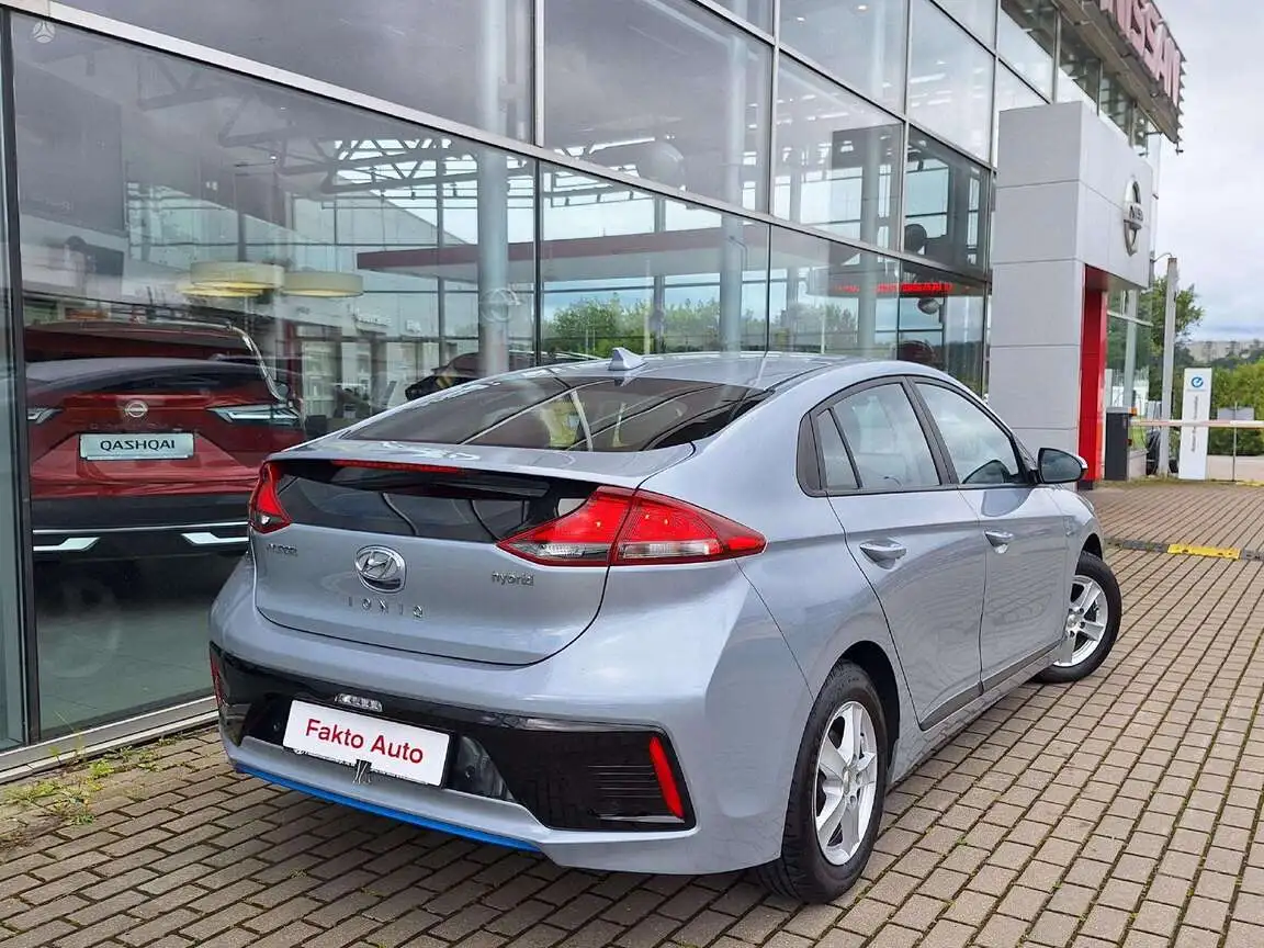 HYUNDAI IONIQ