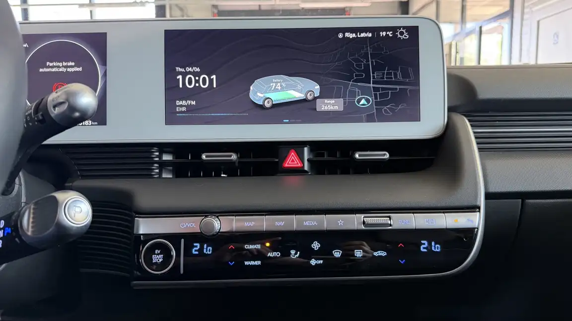 HYUNDAI IONIQ