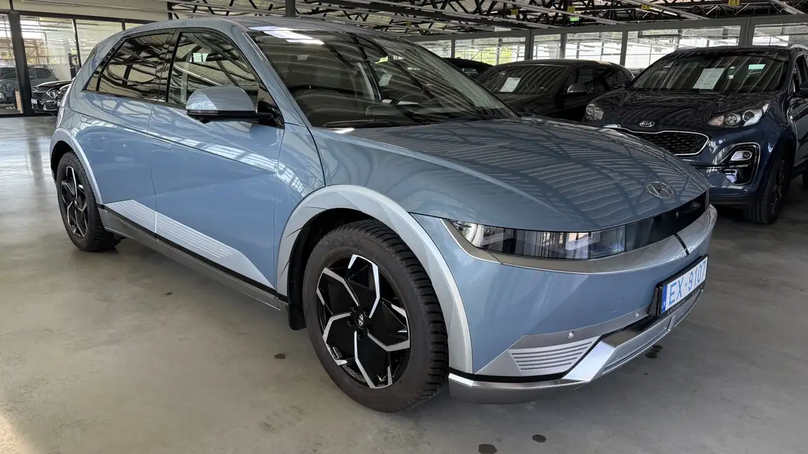 HYUNDAI IONIQ
