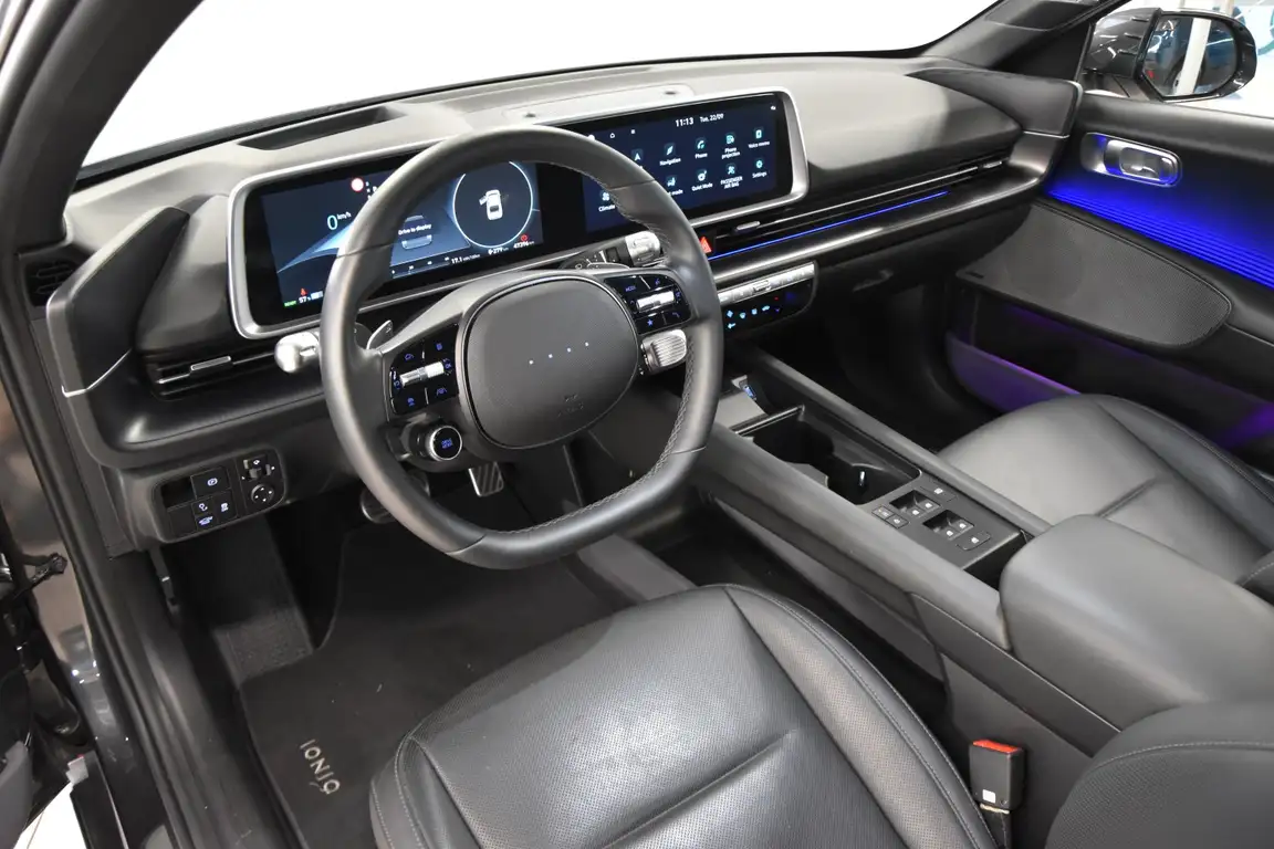 HYUNDAI IONIQ