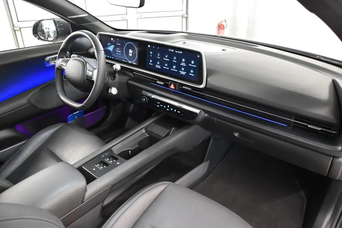 HYUNDAI IONIQ