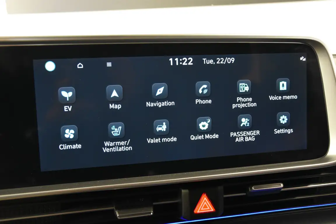 HYUNDAI IONIQ
