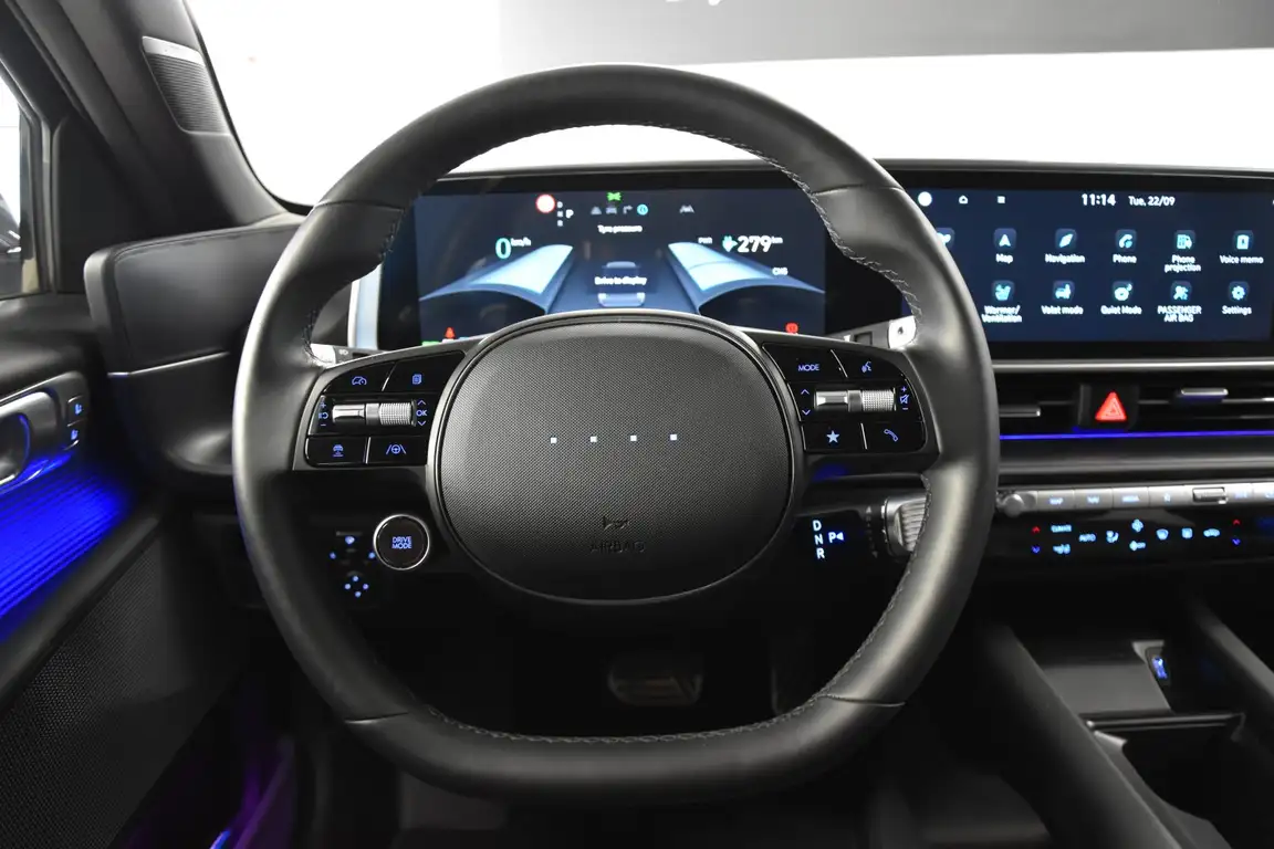 HYUNDAI IONIQ