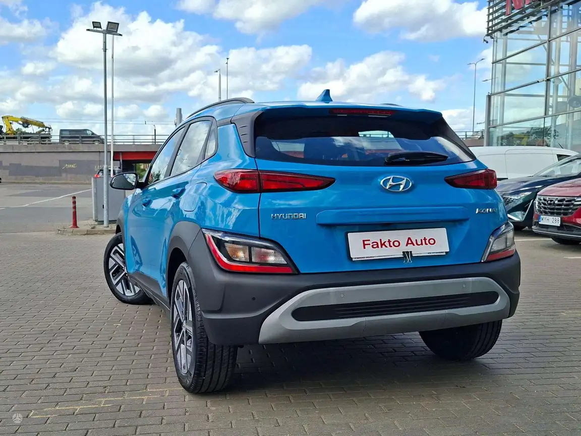 HYUNDAI KONA