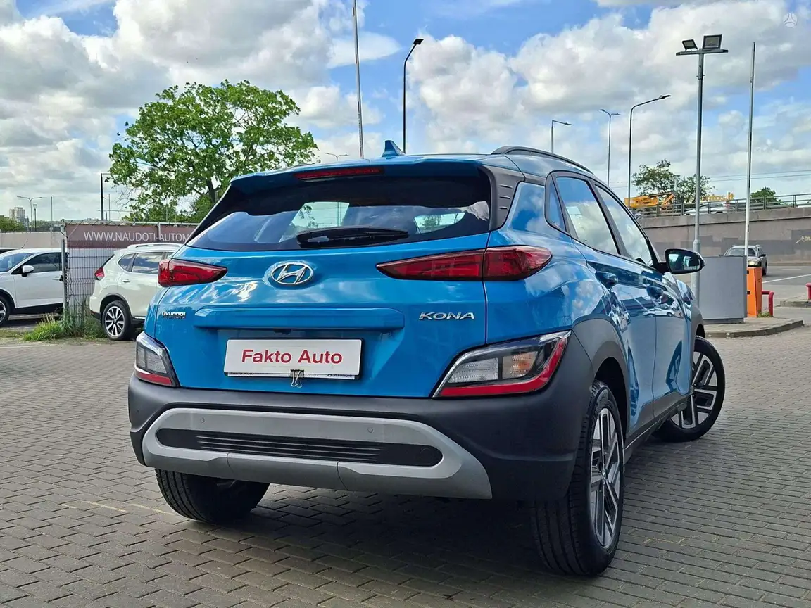 HYUNDAI KONA