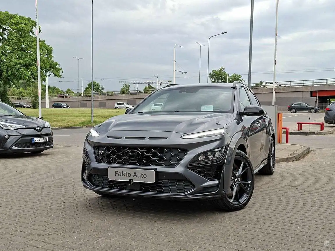 HYUNDAI KONA