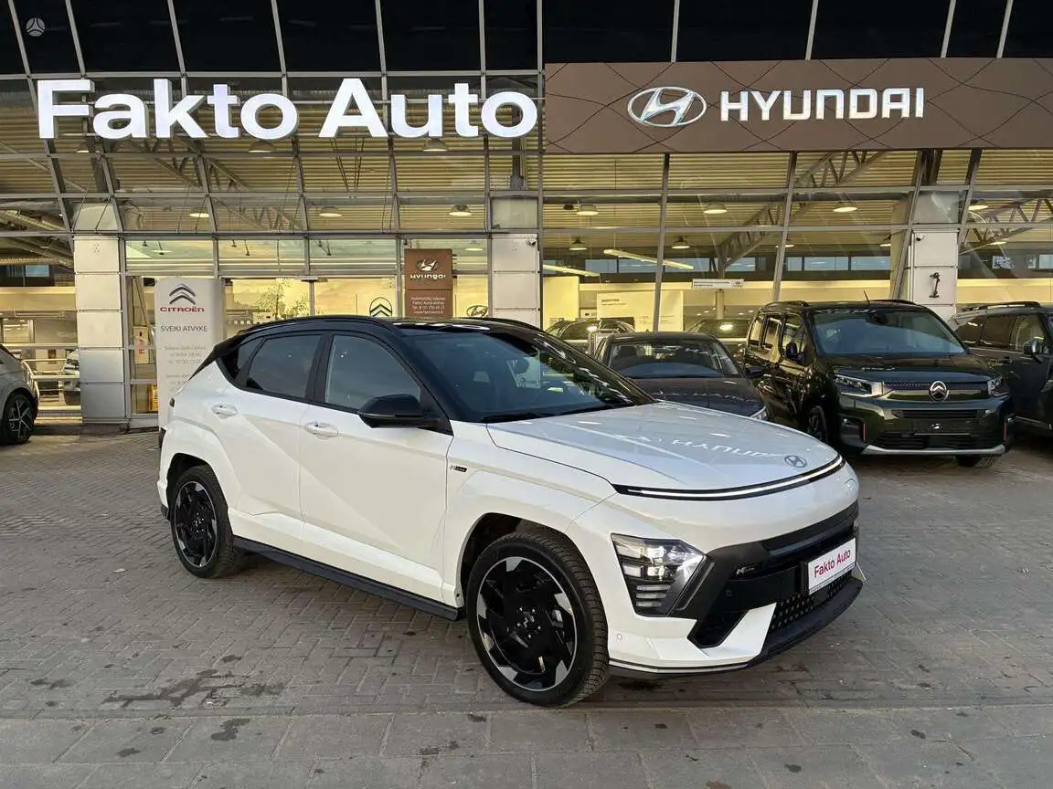 HYUNDAI KONA