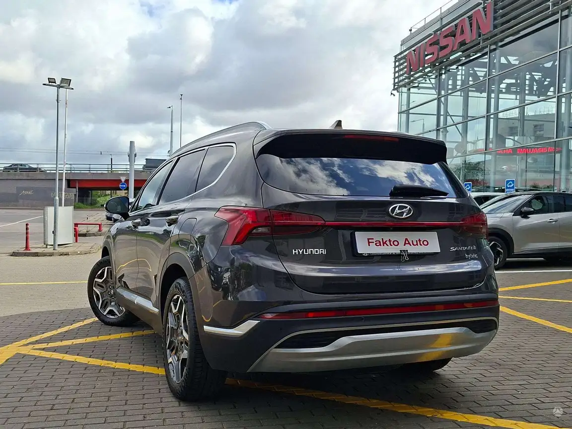 HYUNDAI SANTA FE