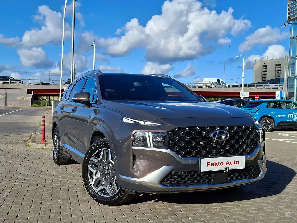 HYUNDAI SANTA FE