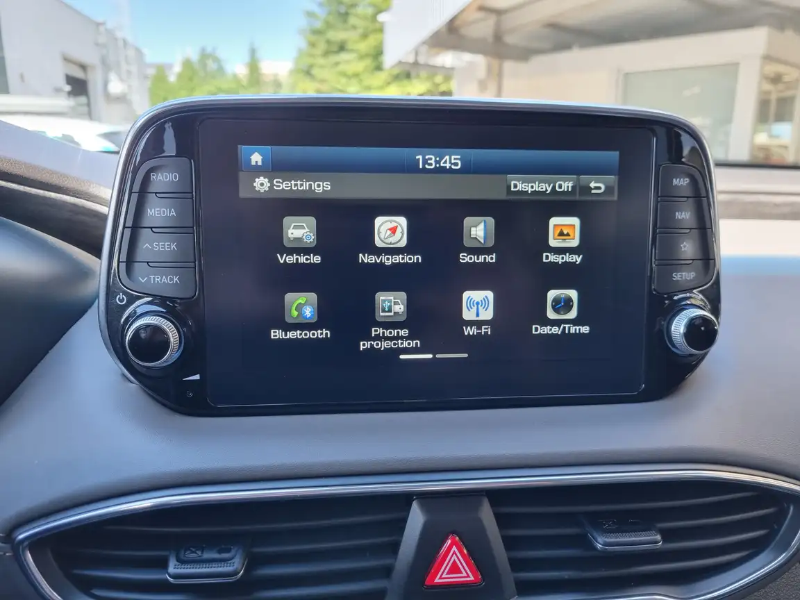 HYUNDAI SANTA FE