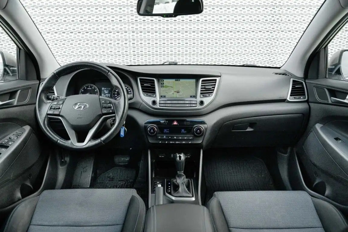 HYUNDAI TUCSON