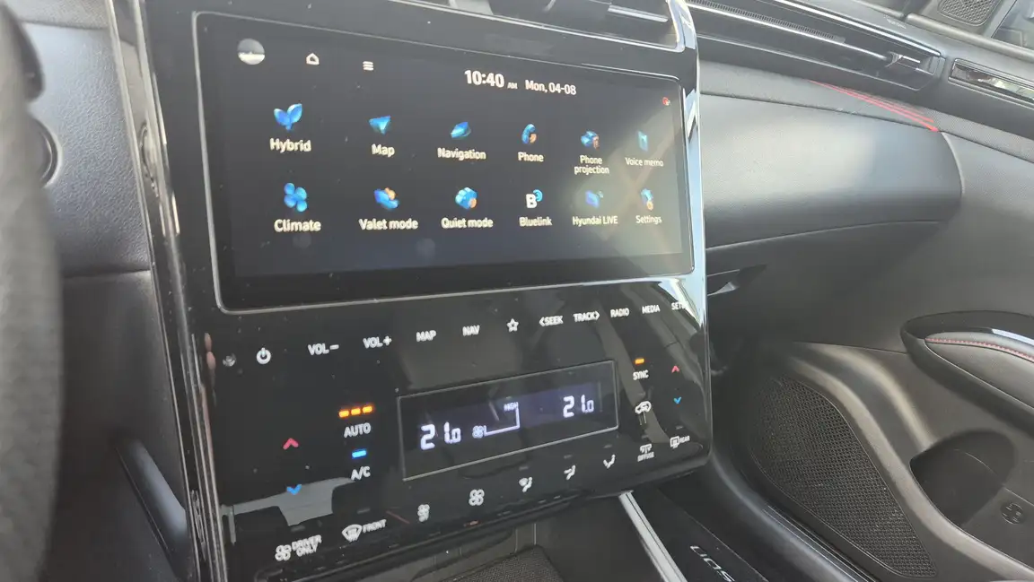 HYUNDAI TUCSON