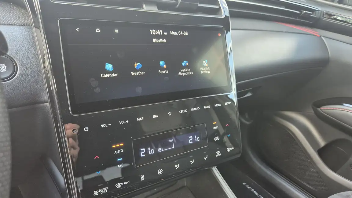 HYUNDAI TUCSON