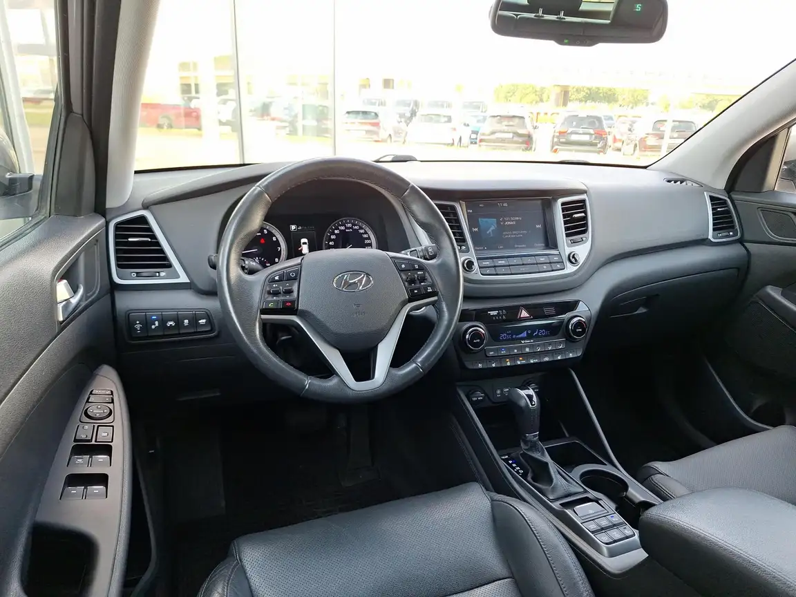HYUNDAI TUCSON