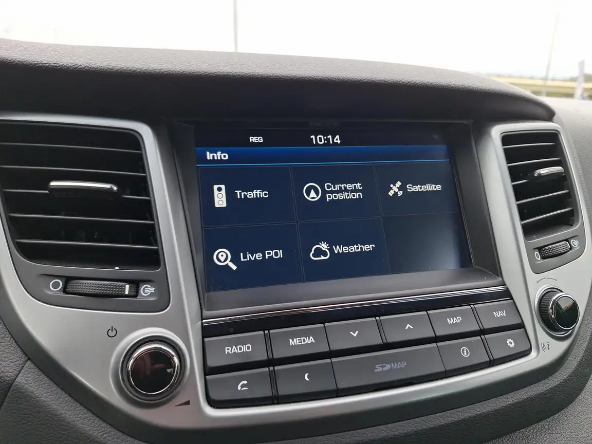 HYUNDAI TUCSON