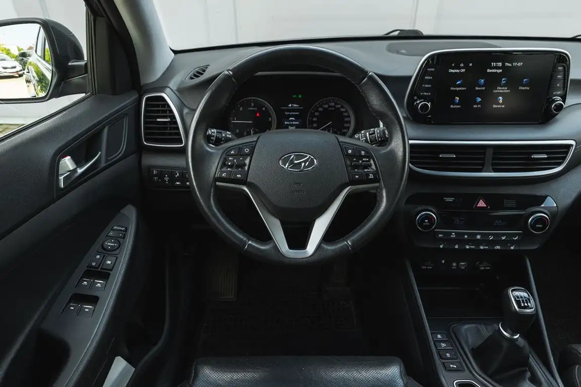 HYUNDAI TUCSON