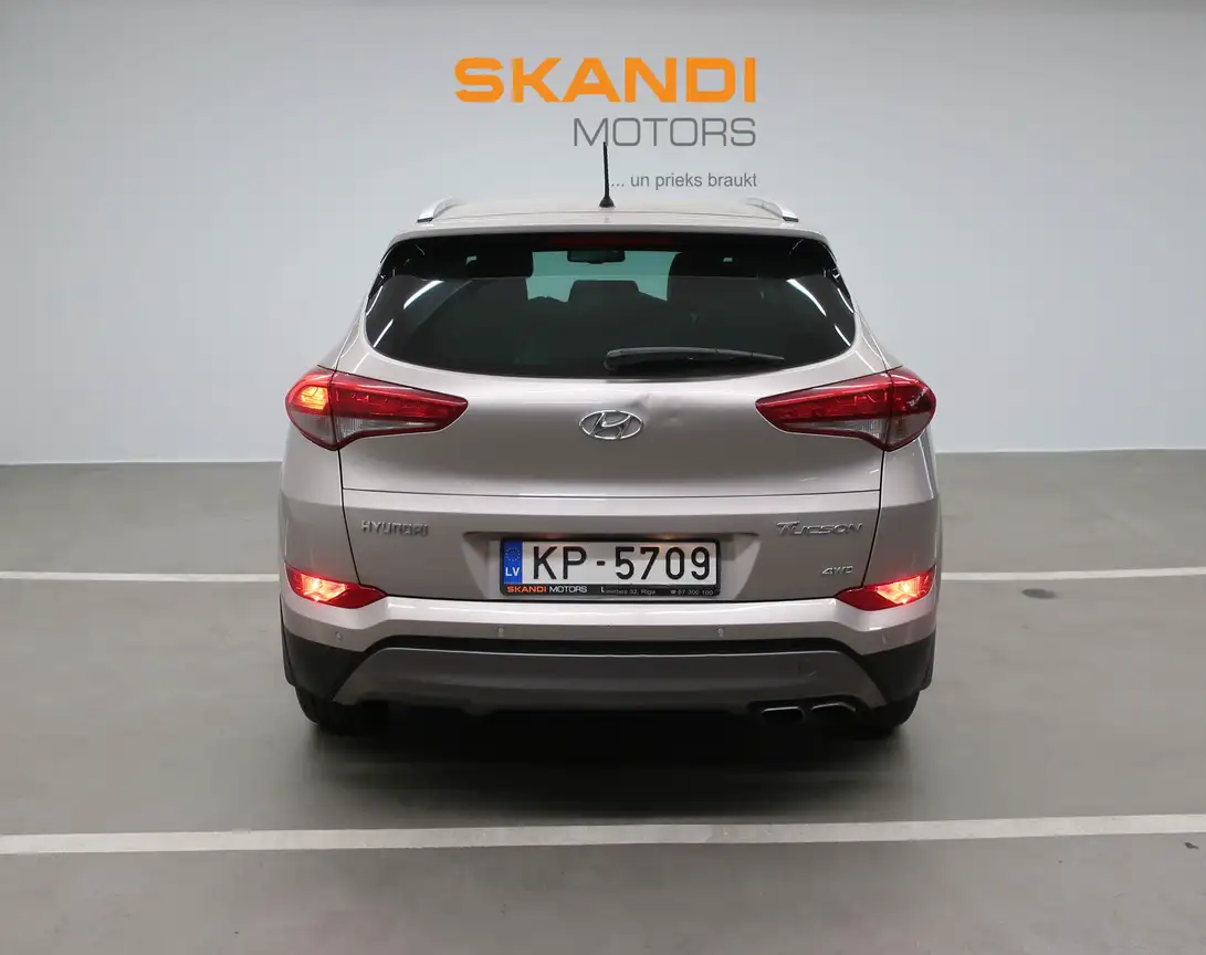 HYUNDAI TUCSON