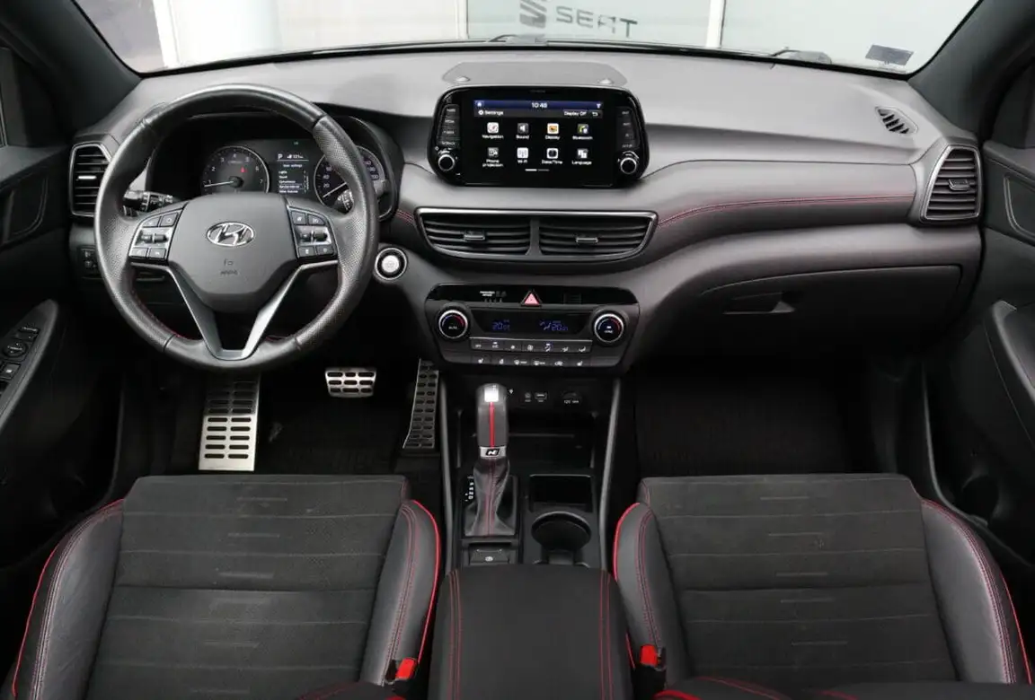 HYUNDAI TUCSON
